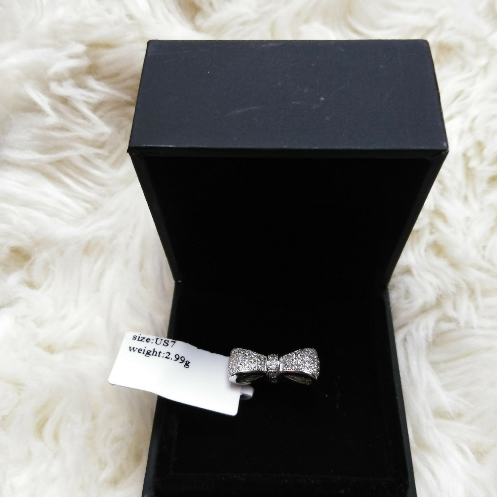 Bow ring size 7